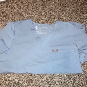 Figs scrubs xxs top and XS bottoms like new